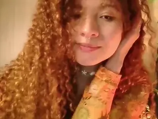 Merida-Red's Live Sex Cam Show