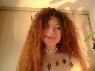 Merida-Red's Live Sex Cam Show
