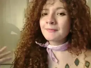 Merida-Red's Live Sex Cam Show