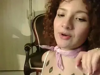 Merida-Red's Live Sex Cam Show