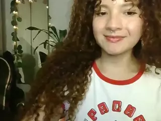 Merida-Red's Live Sex Cam Show