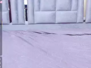 naughtyebonyy's Live Sex Cam Show