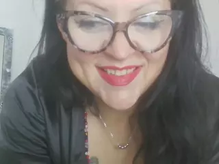 Salmamilf's Live Sex Cam Show