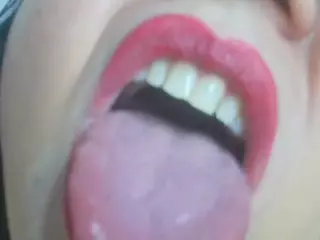 Salmamilf's Live Sex Cam Show