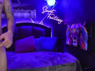 Secretfantasy-xxx's Live Sex Cam Show