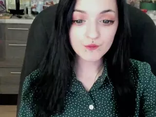 Lina's Live Sex Cam Show