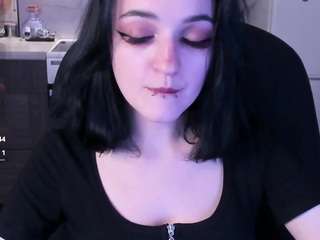 Live cam show with Lina