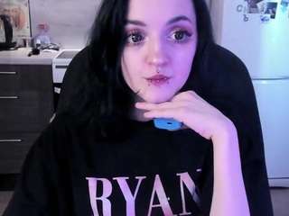 Live cam show with Lina