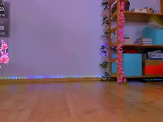 Fly-Kitty's Live Sex Cam Show