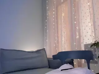 LinaStones's Live Sex Cam Show
