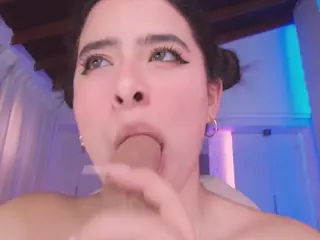 Nathalie Rivers's Live Sex Cam Show