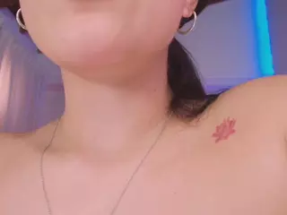 Nathalie Rivers's Live Sex Cam Show