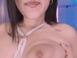 Nathalie Rivers's Live Sex Cam Show