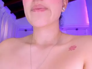 Nathalie Rivers's Live Sex Cam Show