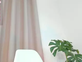 Lau''s Live Sex Cam Show