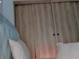 Laura's Live Sex Cam Show