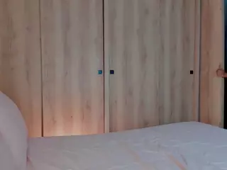 Laura's Live Sex Cam Show