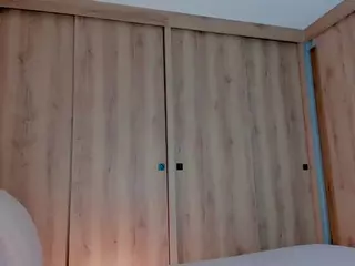 Laura's Live Sex Cam Show