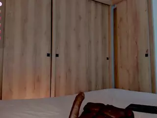Laura's Live Sex Cam Show