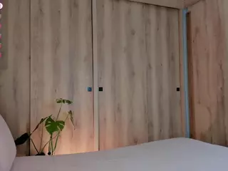 Laura's Live Sex Cam Show