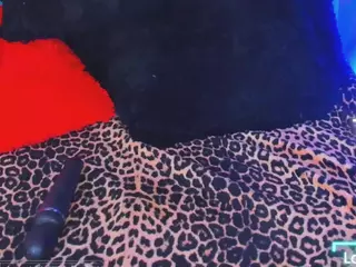 willowjohnson's Live Sex Cam Show