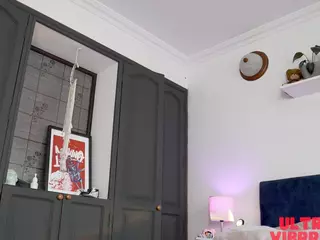 NathalieHardy's Live Sex Cam Show