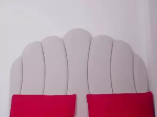 Kaity Layne's Live Sex Cam Show