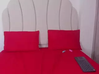 Kaity Layne's Live Sex Cam Show