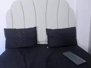 Kaity Layne's Live Sex Cam Show