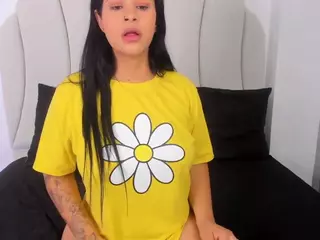 Kaity Layne's Live Sex Cam Show