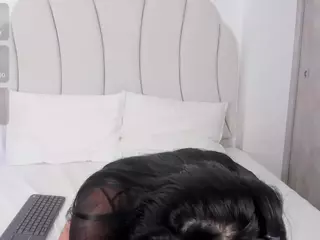 Kaity Layne's Live Sex Cam Show