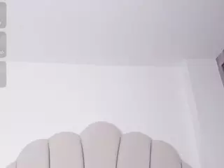 Kaity Layne's Live Sex Cam Show