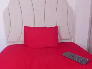Kaity Layne's Live Sex Cam Show