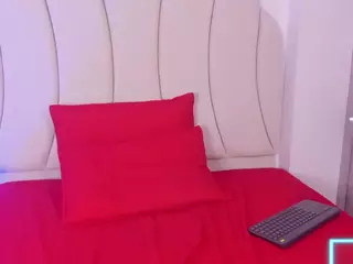 Kaity Layne's Live Sex Cam Show