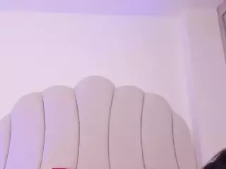 Kaity Layne's Live Sex Cam Show