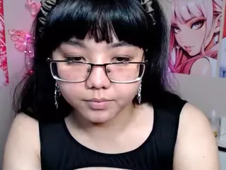 Moertomlly's Live Sex Cam Show