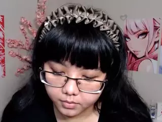 Moertomlly's Live Sex Cam Show