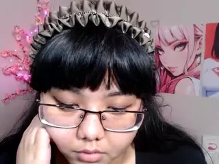 Moertomlly's Live Sex Cam Show