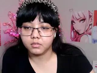 Moertomlly's Live Sex Cam Show