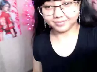 Moertomlly's Live Sex Cam Show