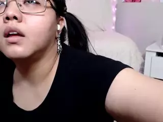 Moertomlly's Live Sex Cam Show