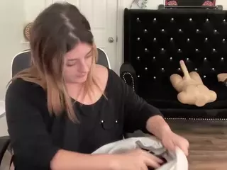 maramaze's Live Sex Cam Show