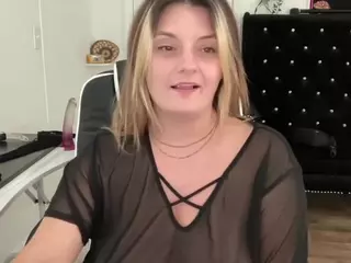 maramaze's Live Sex Cam Show