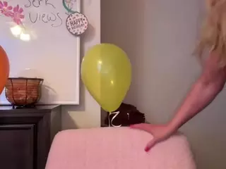 MIlf-Goddess's Live Sex Cam Show