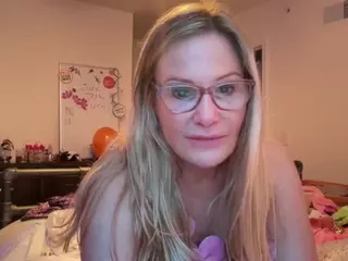 MIlf-Goddess's Live Sex Cam Show