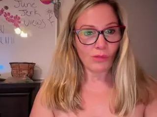 MIlf-Goddess's Live Sex Cam Show