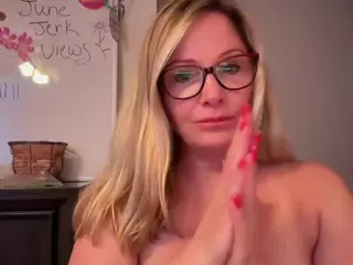 MIlf-Goddess's Live Sex Cam Show