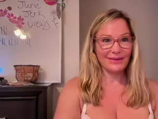 MIlf-Goddess's Live Sex Cam Show
