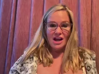 MIlf-Goddess's Live Sex Cam Show