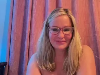 MIlf-Goddess's Live Sex Cam Show